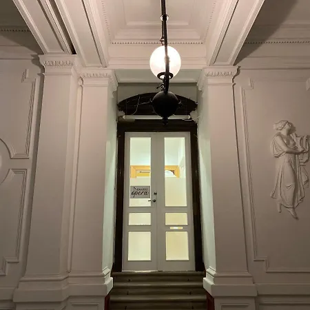 Opera Hostel *