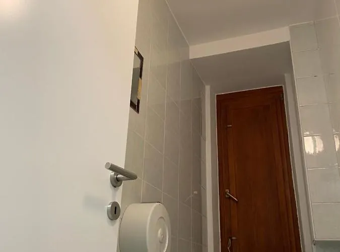 بيت شباب Opera ليوبليانا