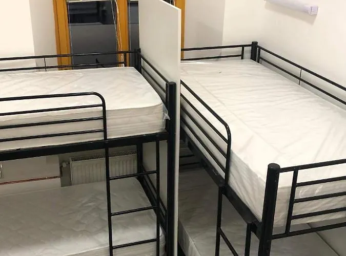 بيت شباب Opera